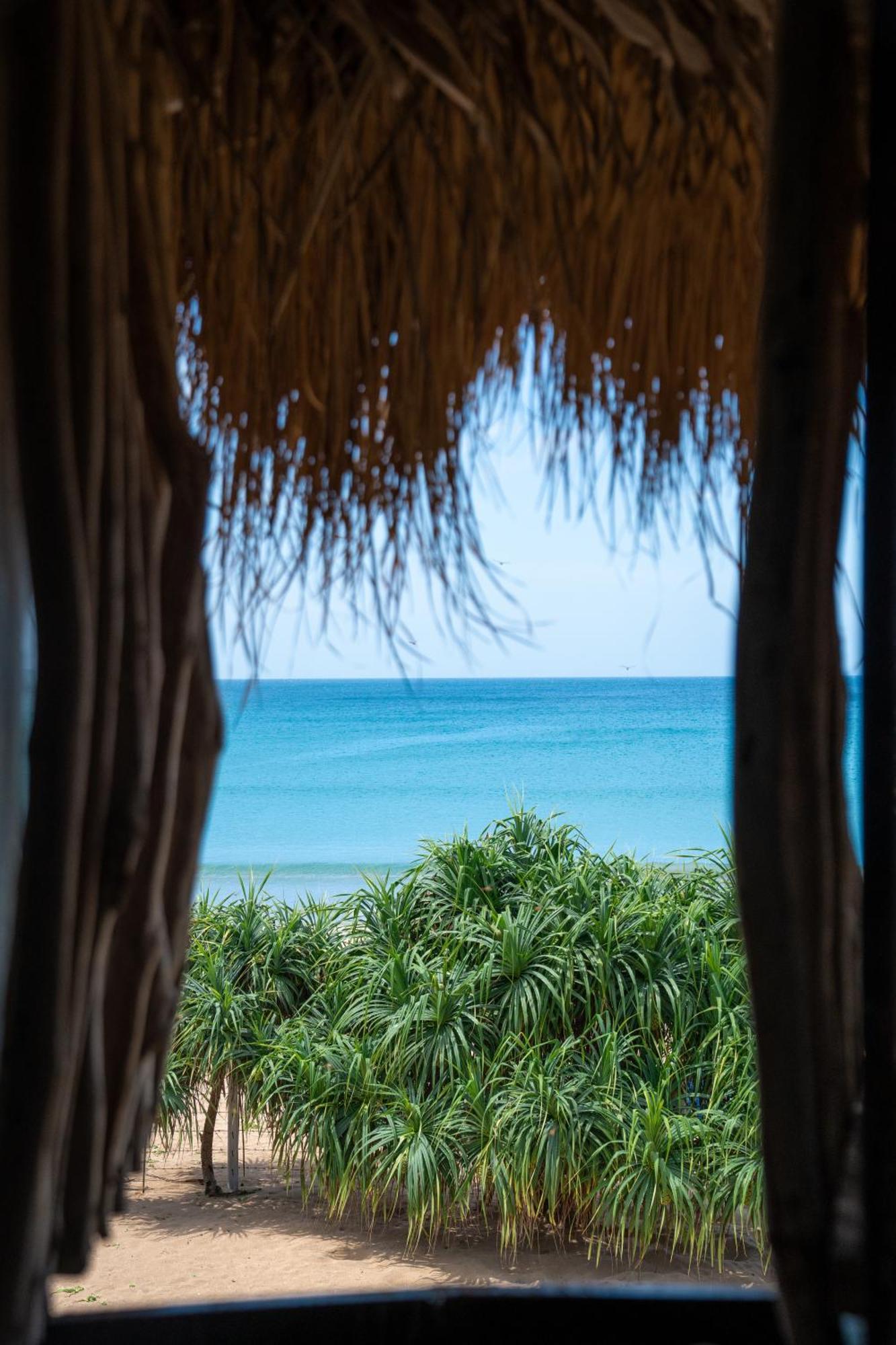 Amanta Beach นิลาเวลี ภายนอก รูปภาพ