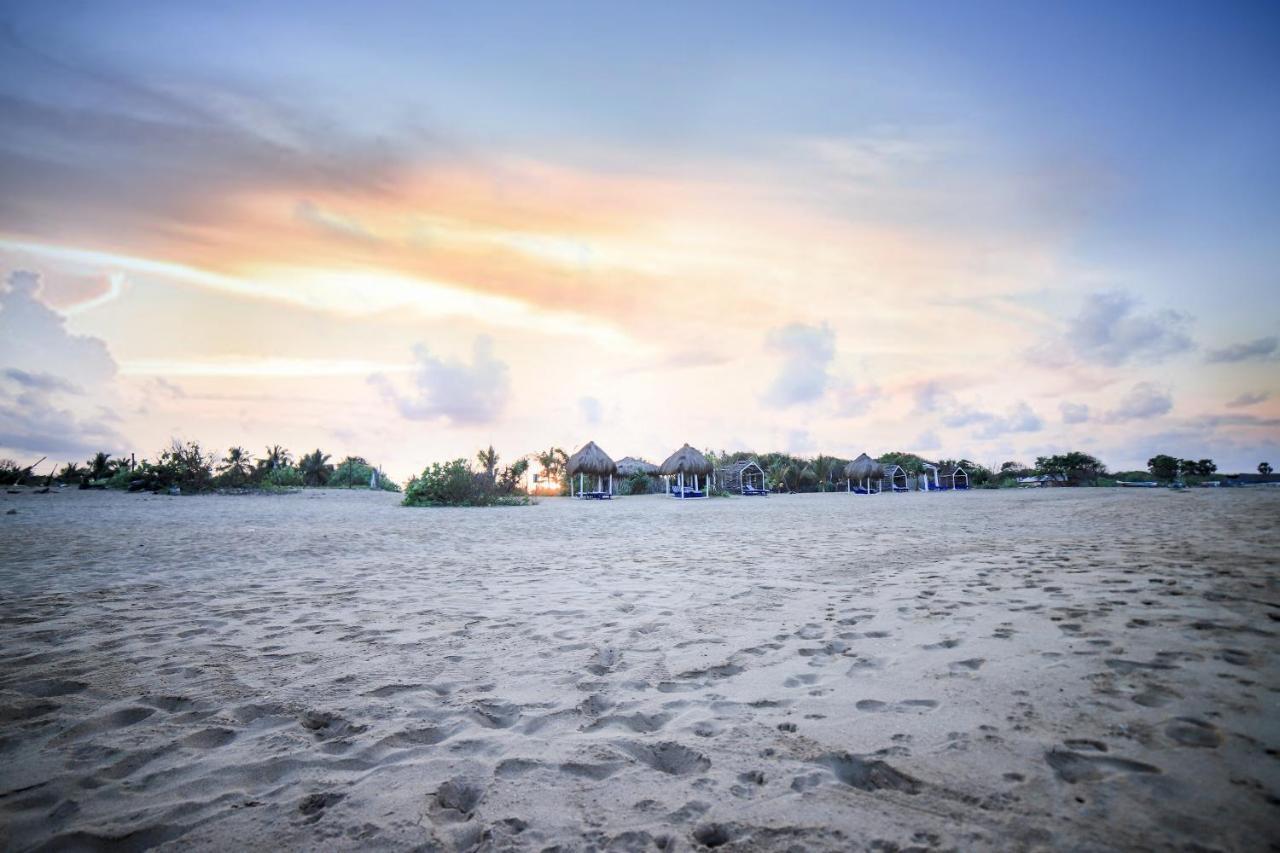 Amanta Beach นิลาเวลี ภายนอก รูปภาพ